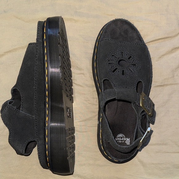 Dunnet Flower Sandals - Picture 6 of 8